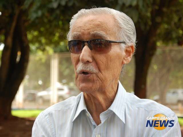 Fam&iacute;lia diz que estado de sa&uacute;de de ex-governador evoluiu para melhor