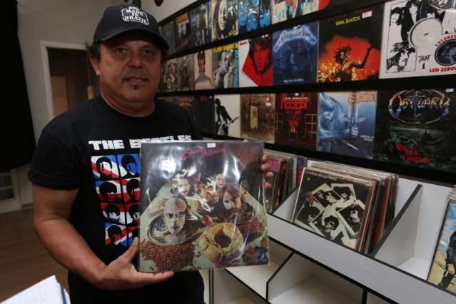 Rock show reabre com encontro de gera&ccedil;&otilde;es e preciosidades em vinil 