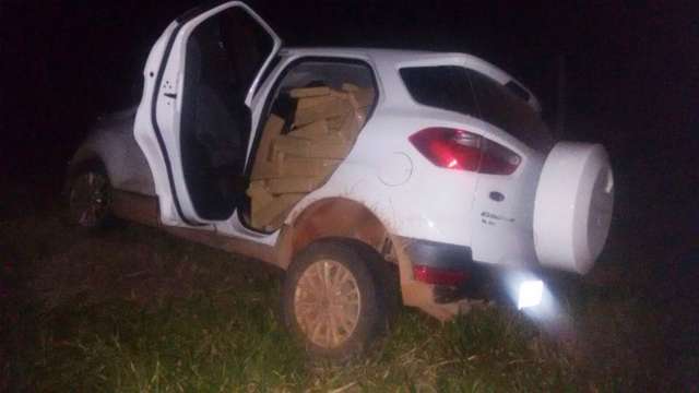 Homem &eacute; preso com 865 quilos de maconha &ldquo;encomendada&rdquo; por presos