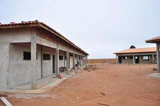 Prefeitura pretende entregar mais três escolas em aldeias até fevereiro de 2014 (Foto: João Garrigó)