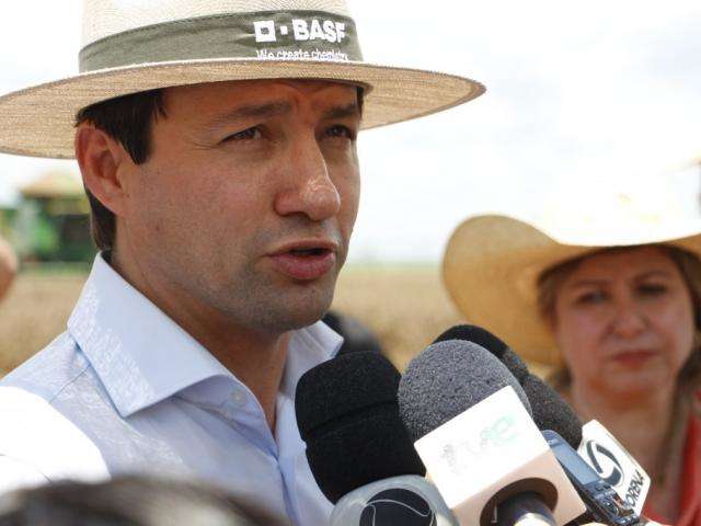 Interino da Agricultura visita Expoagro e discute parceria com prefeitura