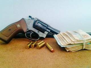 Foragido da justi&ccedil;a &eacute; capturado portando arma de fogo no interior de MS