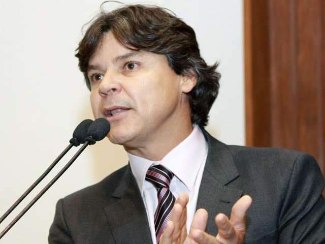  Duarte solicita rela&ccedil;&atilde;o de pescadores para propor mudan&ccedil;a na Lei da Pesca