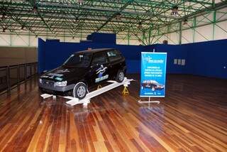 Carro, avaliado em R$ 30 mil, está exposto no Centro de Convenções e Exposições Albano Franco (Foto: Divulgação)