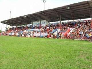 Aquidauanense tem de 15 a 120 dias para adequar seu estádio. (Foto: Divulgação)