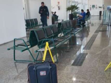 Mala esquecida em saguão de aeroporto mobiliza equipe antibomba 