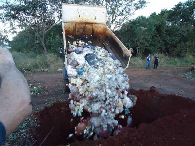Opera&ccedil;&atilde;o apreende 3 toneladas de produtos que eram vendidos no interior