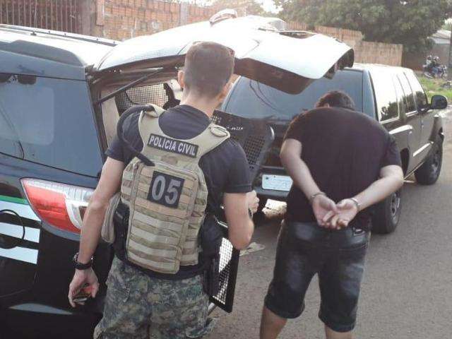 T&eacute;cnico alega &quot;fraqueza mental&quot; para baixar 761 mil arquivos de pedofilia 