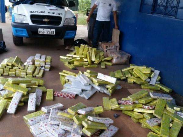 Traficantes tentam subornar policiais mas s&atilde;o presos com 424 kg de droga