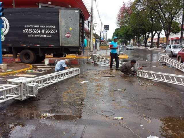 Desfile c&iacute;vico-militar &eacute; cancelado na fronteira por causa da chuva