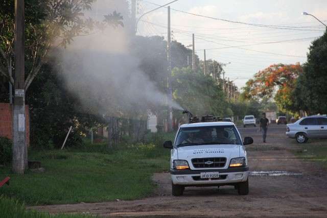 Com 4.511 casos de dengue, Campo Grande amplia atua&ccedil;&atilde;o do fumac&ecirc;