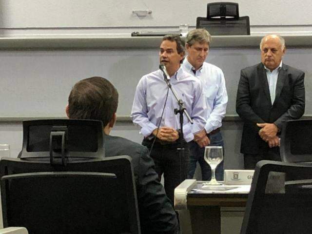 Funcion&aacute;rios p&uacute;blicos devem R$ 32 milh&otilde;es em IPTU, diz Marquinhos