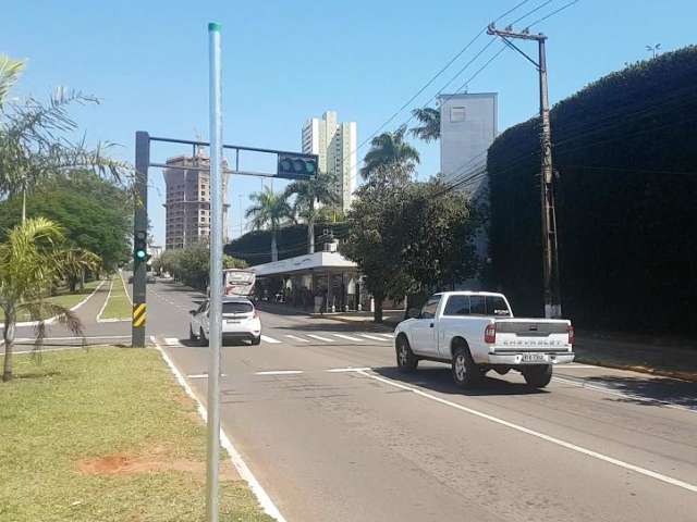 Mal os radares sumiram da Afonso Pena e velocidade j&aacute; aumentou