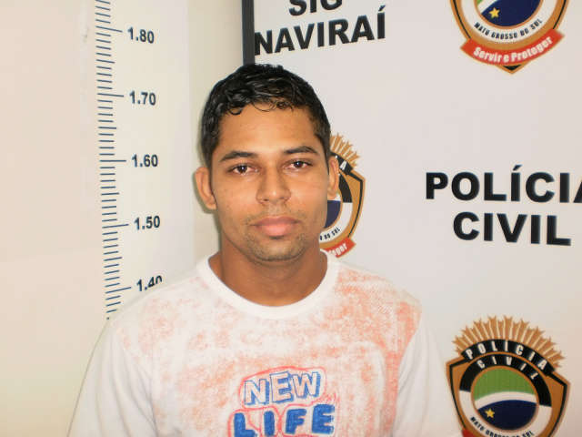  Homem que matou preso do semiaberto na frente da fam&iacute;lia se entrega &agrave; pol&iacute;cia