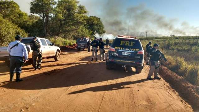 &quot;Isso aqui est&aacute; um barril de p&oacute;lvora&quot;, diz sindicalista sobre conflito
