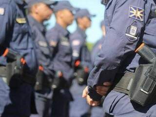 Guarda preso com pasta base j&aacute; responde a processo disciplinar 