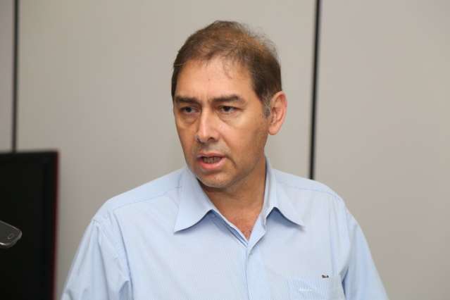 Empreiteiras poder&atilde;o participar de outras obras na Capital, diz Bernal