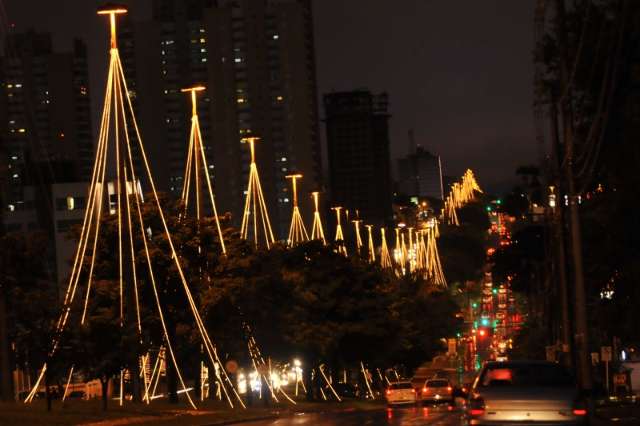 Campo Grande se veste de luzes e belas cores para receber o Natal