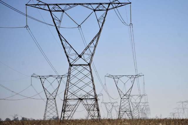 Tarifa branca de energia ser&aacute; ampliada a pequenos consumidores em 2020