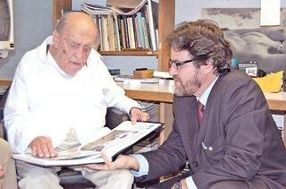 Em 2009 estive com Niemeyer em seu escritório.