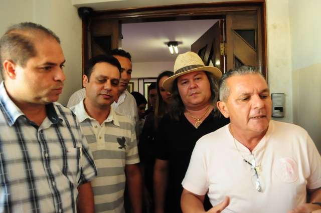 Ainda sem consenso, elei&ccedil;&atilde;o na C&acirc;mara tem tr&ecirc;s nomes no p&aacute;reo