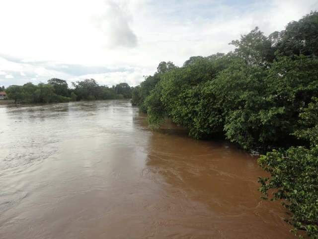  N&iacute;vel do Rio Aquidauana sobe mais e atinge 6,34 metros