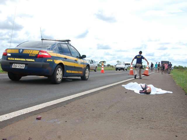  Motociclista morto esmagado na 262 perto do lix&atilde;o tinha 16 anos 