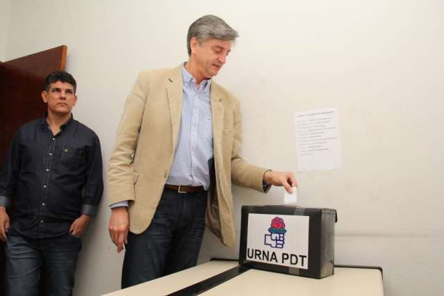 PDT quer trazer Ciro Gomes e filiar juiz para ser candidato ao governo 