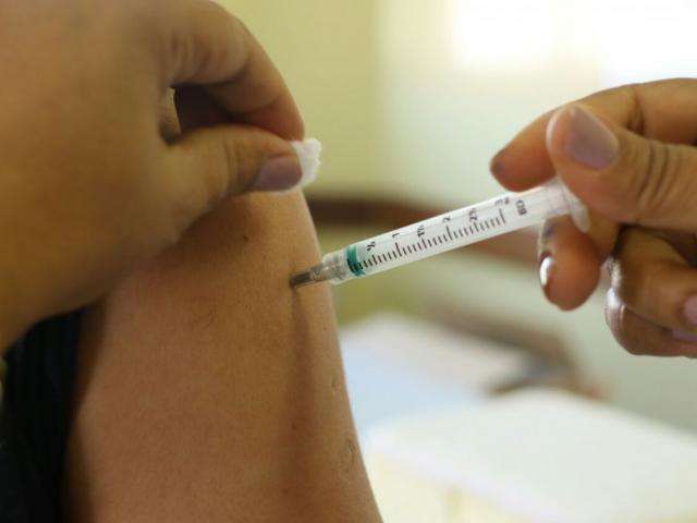 MS recebe 486 mil doses para refor&ccedil;o de campanha, que tem in&iacute;cio s&aacute;bado