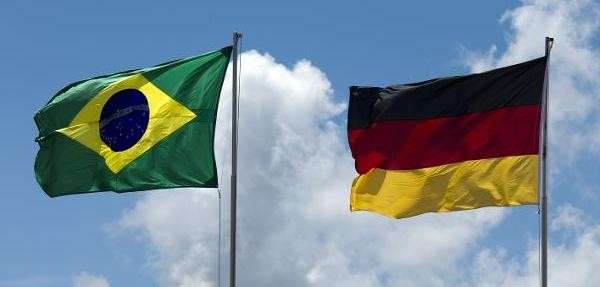 Alem&atilde;es ficam com o cora&ccedil;&atilde;o dividido e prometem torcer para quem ganhar