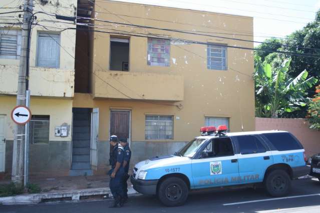 Suspeito de matar t&eacute;cnico de enfermagem est&aacute; foragido h&aacute; quatro meses