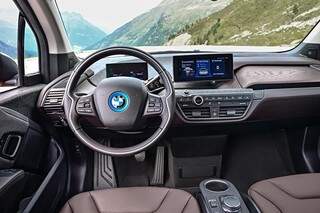 BMW revela o novo i3, e a versão esportiva i3s