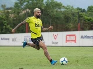 Flamengo visita Goi&aacute;s para manter dist&acirc;ncia na lideran&ccedil;a do Brasileir&atilde;o