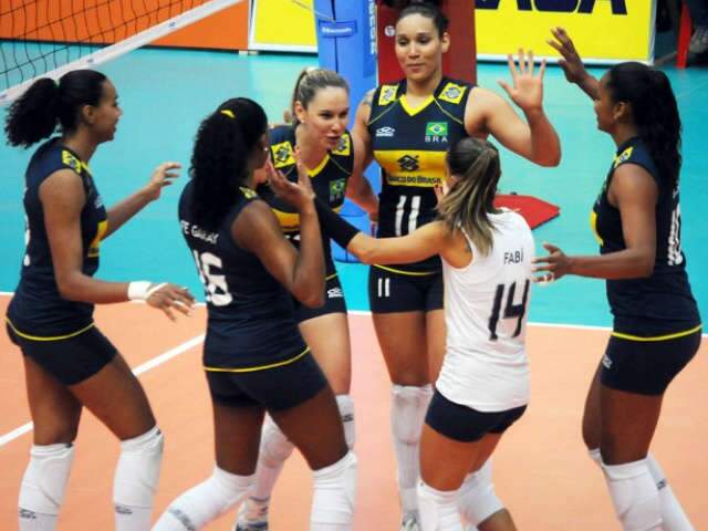  Brasil enfrenta o Chile nesta quinta pelo Sul-Americano de v&ocirc;lei feminino
