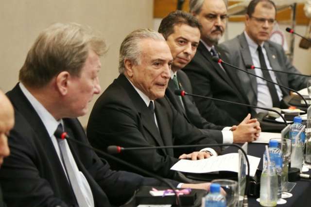 Em evento com desembargadores, Michel Temer n&atilde;o fala com a imprensa