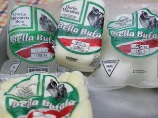 As variações da mussarela produzida com o leite de búfala. (Foto: Fernando Antunes)