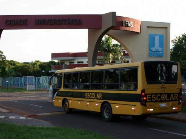 Justi&ccedil;a reafirma gratuidade de 13 documentos a alunos na UFMS