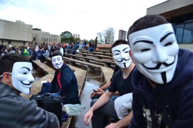 Quase 23 mil pessoas j&aacute; confirmaram participa&ccedil;&atilde;o em protesto dia 20