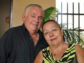 Carlão e Cleonir estão juntos há mais de 40 anos. (Foto: Alcides Neto)