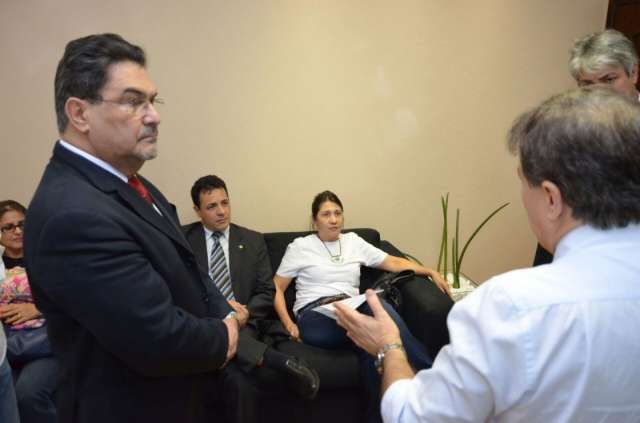 Vereadores pedem ao MPE provid&ecirc;ncias sobre a Opera&ccedil;&atilde;o Lama Asf&aacute;ltica
