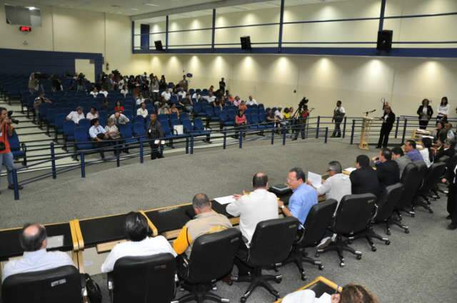  PM rebate que n&atilde;o &eacute; respons&aacute;vel por conceder alvar&aacute; para conveni&ecirc;ncias 