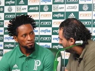 O agora ex-jogador foi apresentado esta tarde pelo diretor-executivo Alexandre Mattos como assessor técnico do Palmeiras (Foto: Agência Palmeiras)