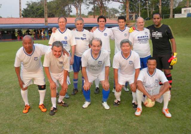 Copa do Entardecer de futebol society ter&aacute; seis jogos nesta quarta