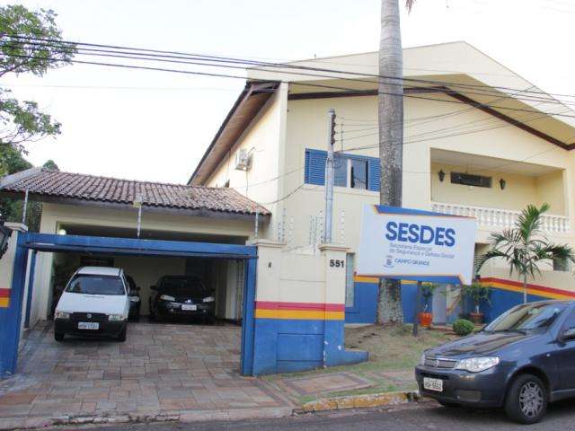 Secretaria tem at&eacute; dia 31 para deixar im&oacute;vel de suspeitos de contrabando