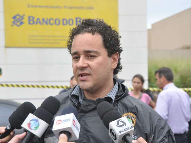  Delegado afirma que investiga&ccedil;&otilde;es sobre execu&ccedil;&atilde;o est&atilde;o "bem adiantadas"