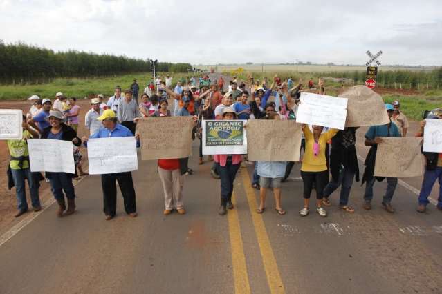 Protesto de MST chega ao fim e sete pontos de tr&ecirc;s BRs s&atilde;o liberados