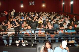 Sala do Cinemark de Campo Grande ficou lotada. (Foto: Toninho Souza)