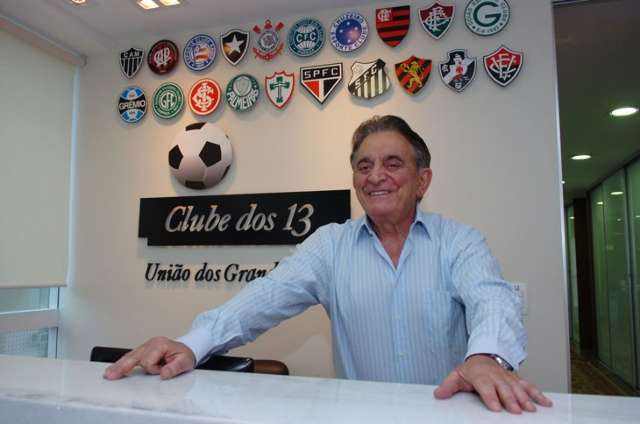 &ldquo;N&atilde;o h&aacute; de ser nada...Isso &eacute; palha&ccedil;ada e vamos virar a mesa&quot;