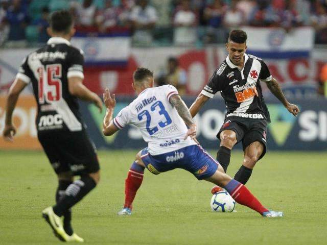 Com gols de Gilberto e Marrony, Bahia e Vasco ficam no empate em 1 a 1