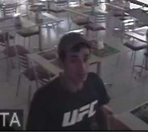 Rapaz  &eacute; filmado furtando celular em restaurante na Capital